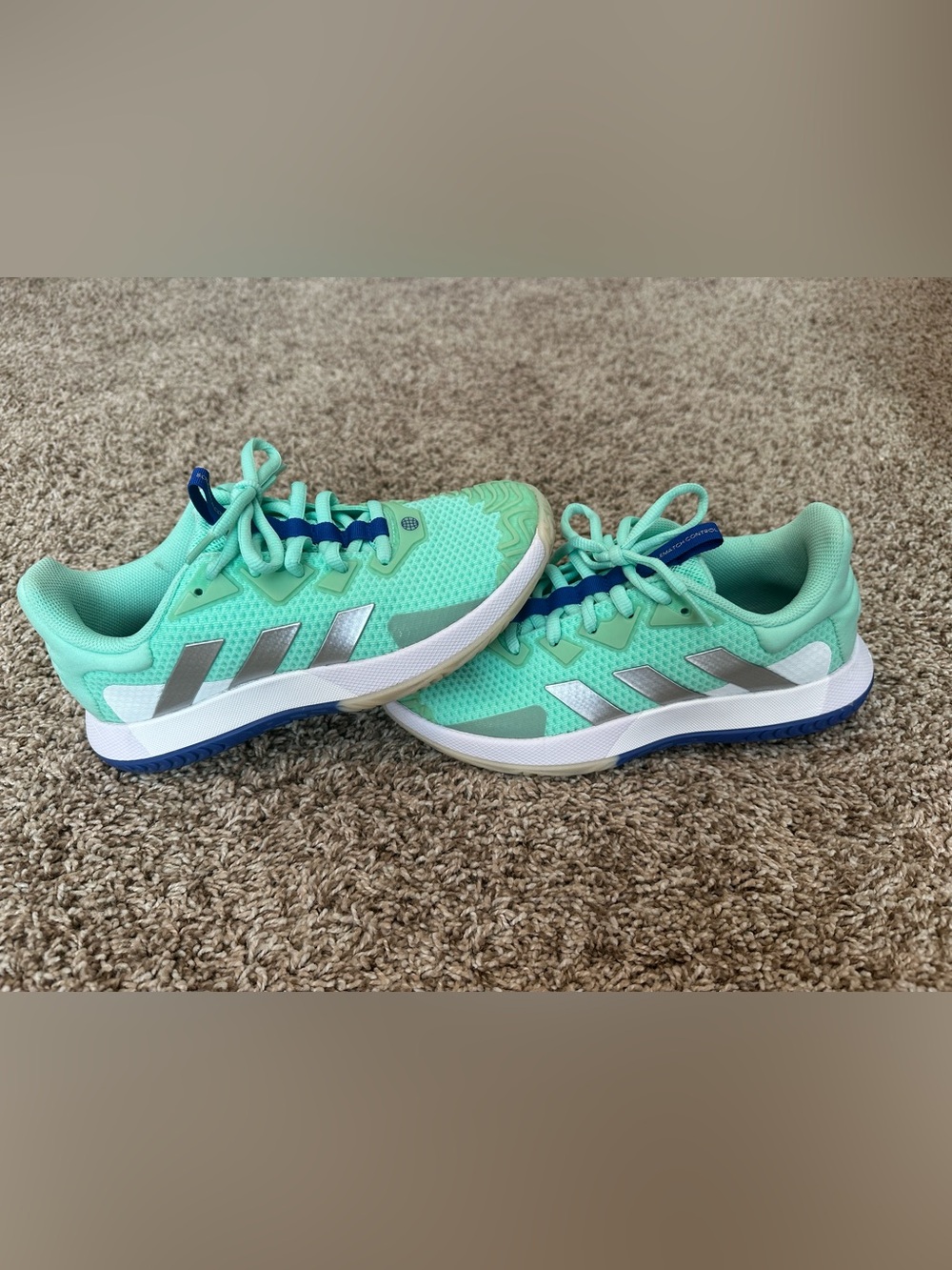 Adidas Soul Match tennis court shoes. Excellent condition.